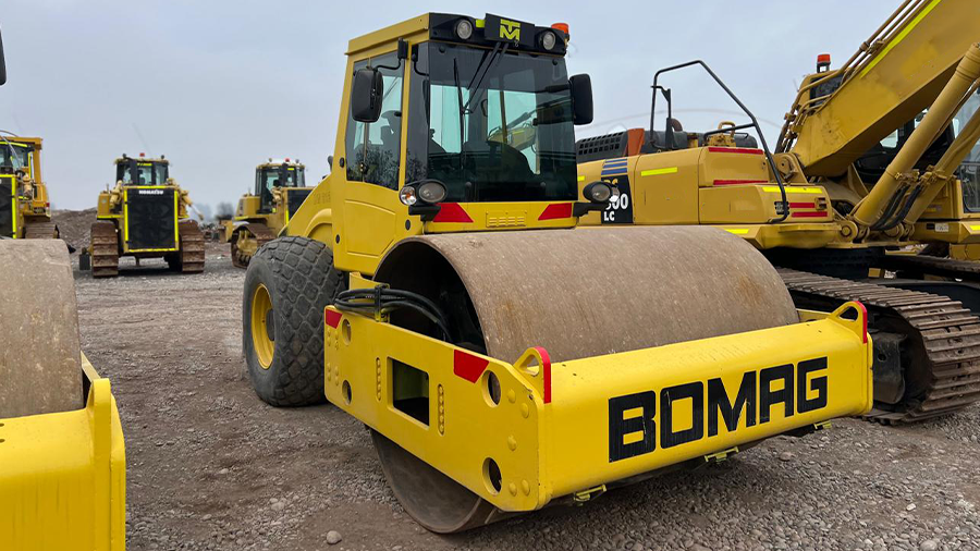 Rodillo BOMAG BW211D 40 – 12 ton (2017)