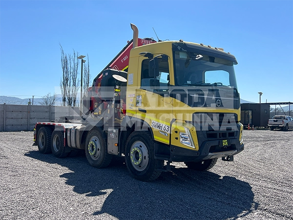 Camión Volvo FMX 500 con Grúa Fassi F820 (2023)